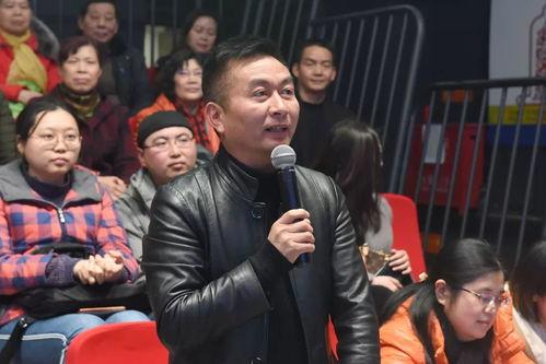 李伯清搞笑图片